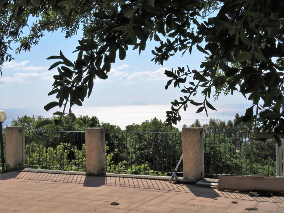 B&B Le Rose Del Tirreno Falerna Zewnętrze zdjęcie